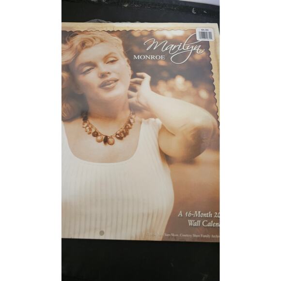2010  Marilyn Monroe Calendar Sealed - Picture 3 of 5